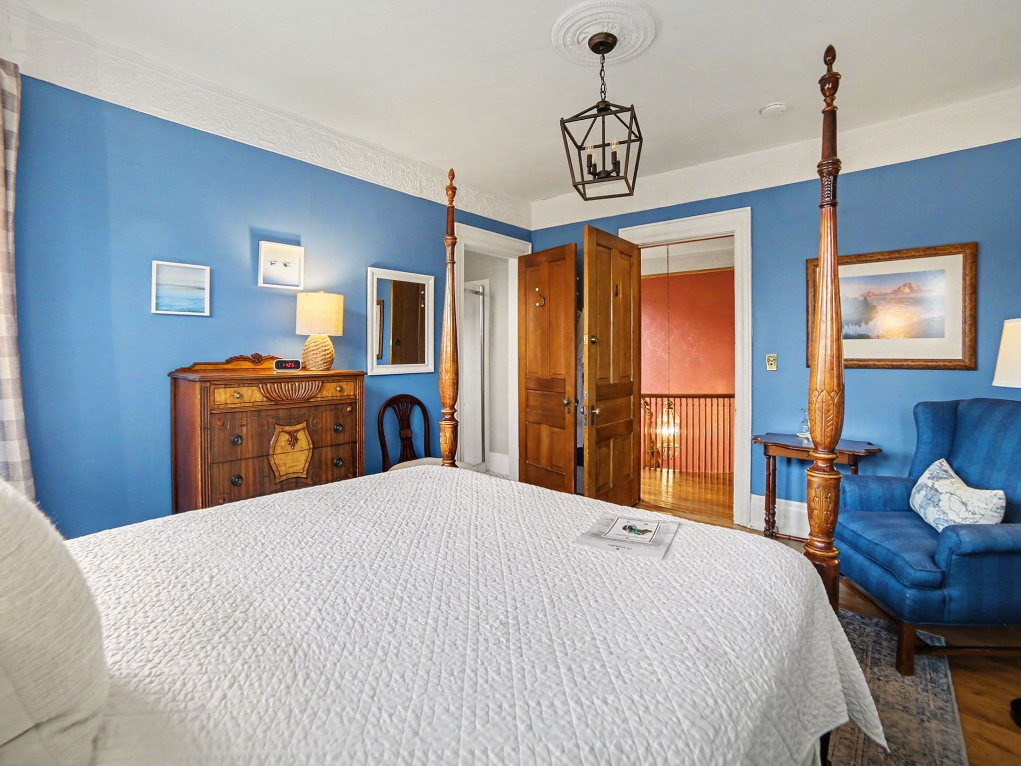 Carpenter_Room_View_from_Queen_Bed